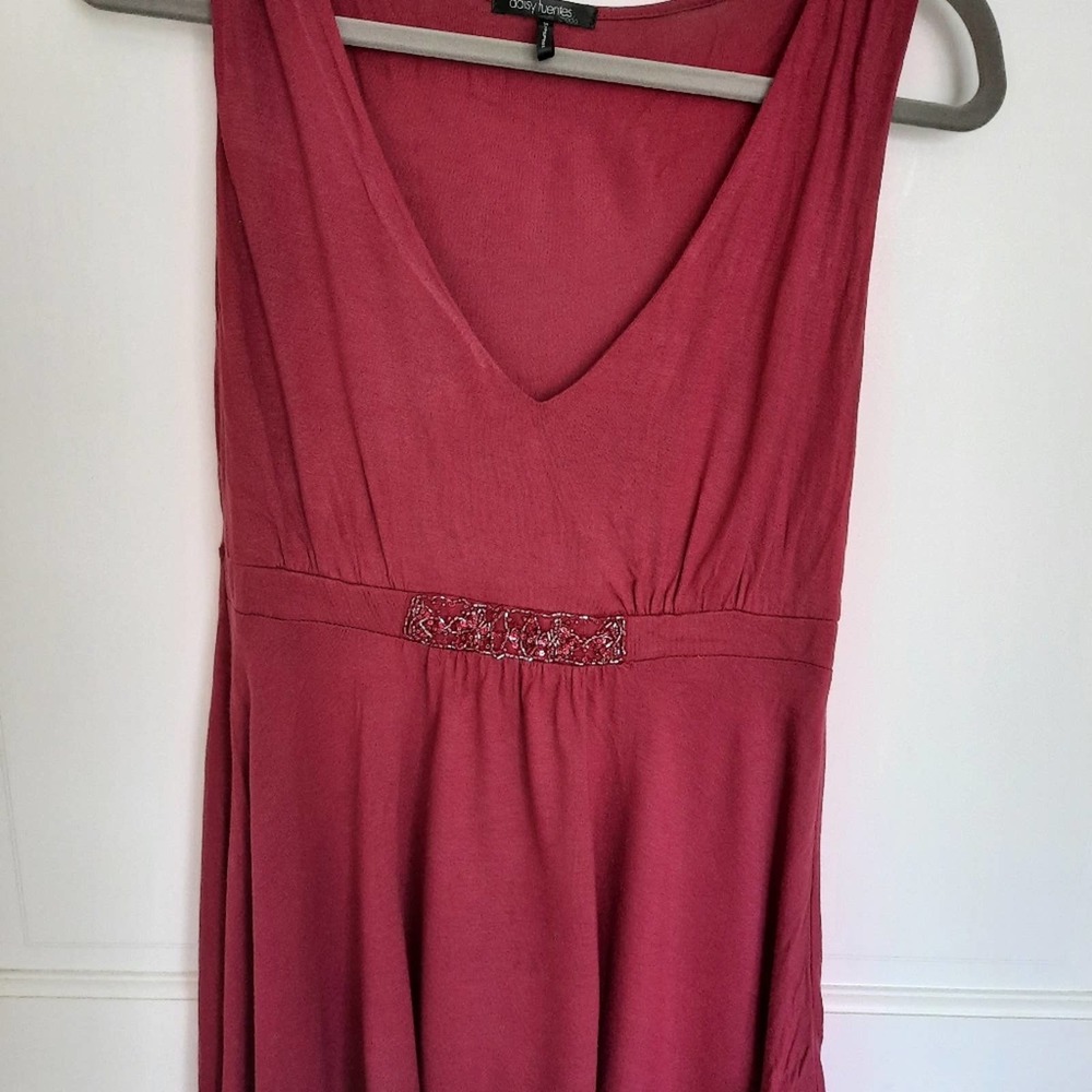 Daisy Fuentes flowy sequin dressy tank